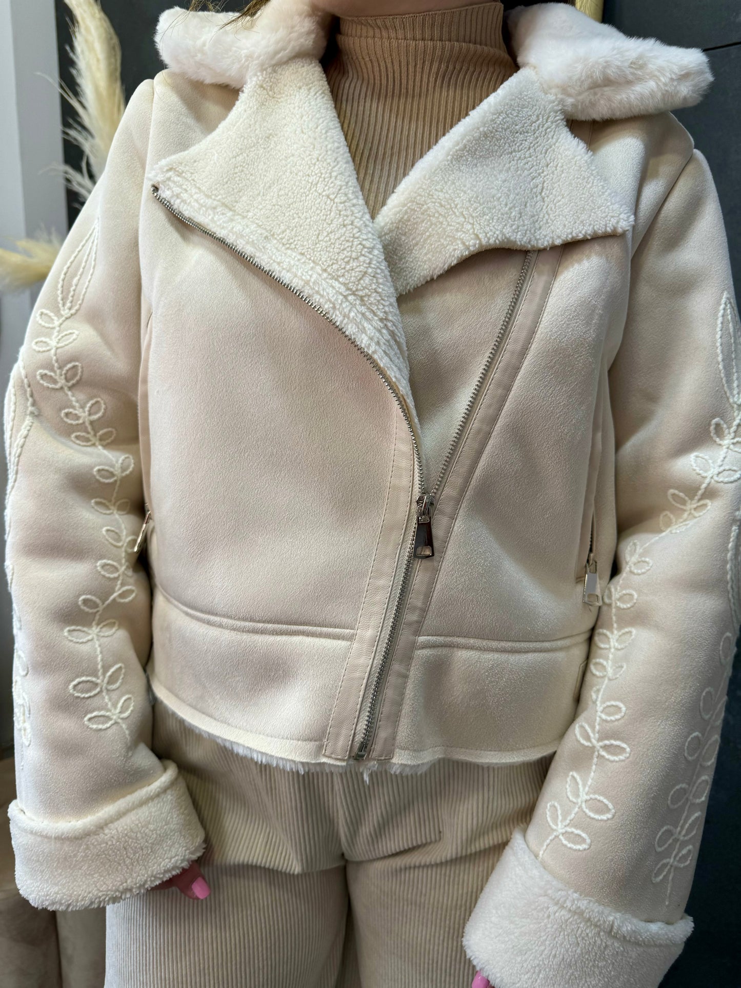 Chaqueta Tribal