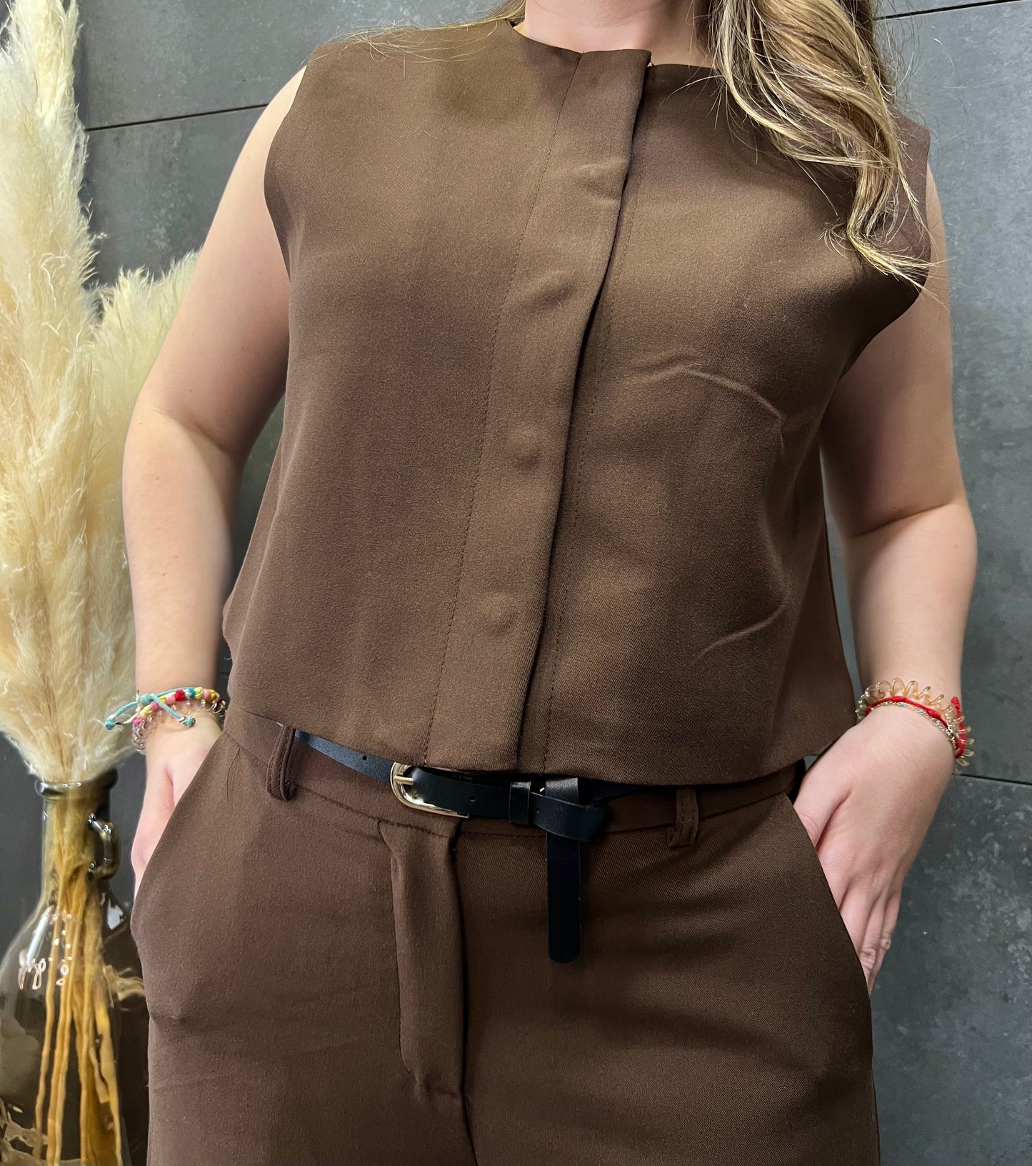 Conjunto Chocolate Chaleco