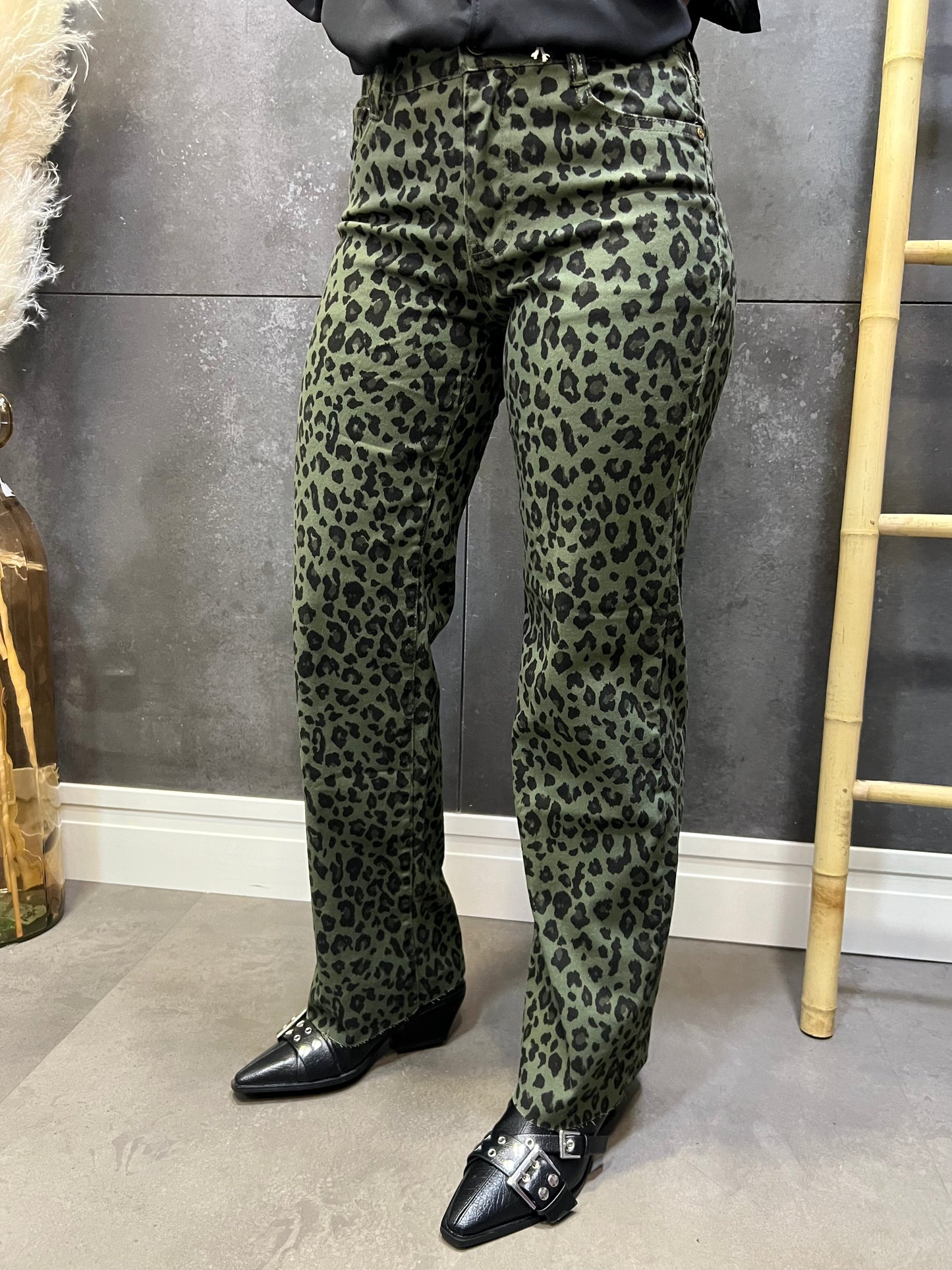 Pantalón Leopardo