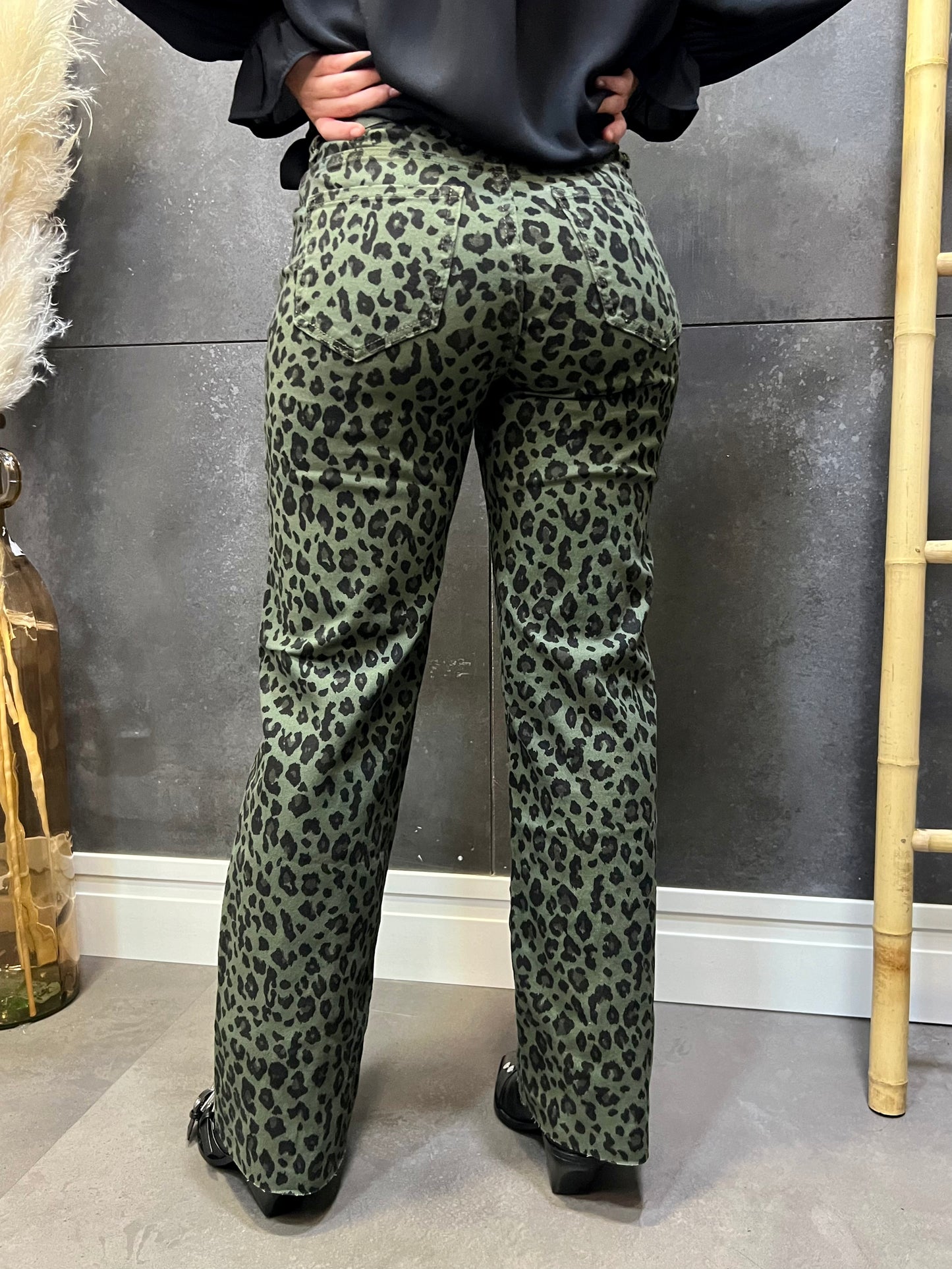 Pantalón Leopardo