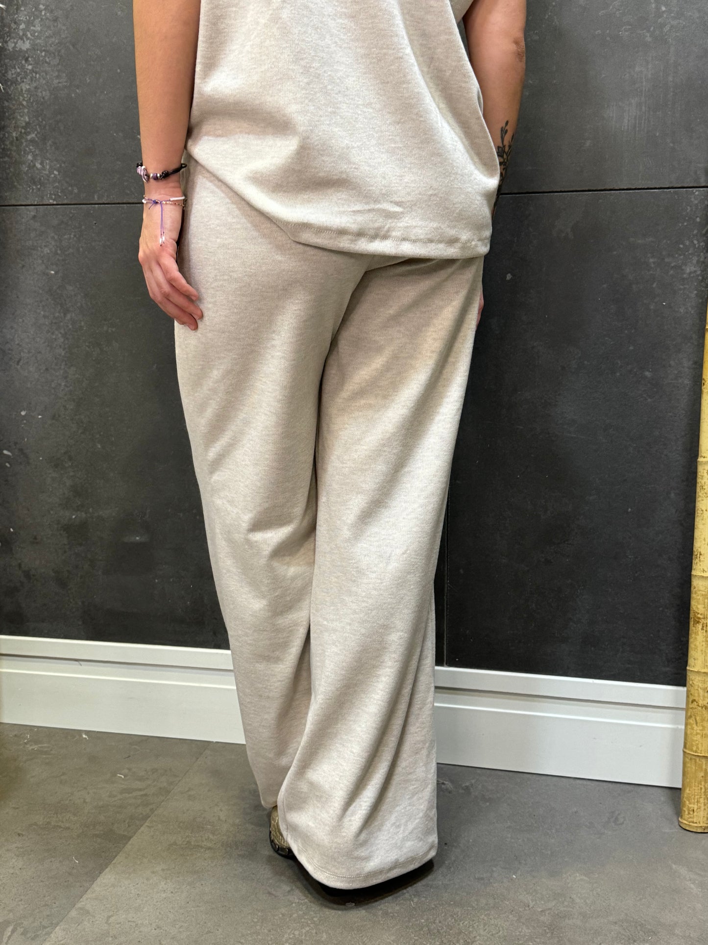 Conjunto Leeds Pantalón beige