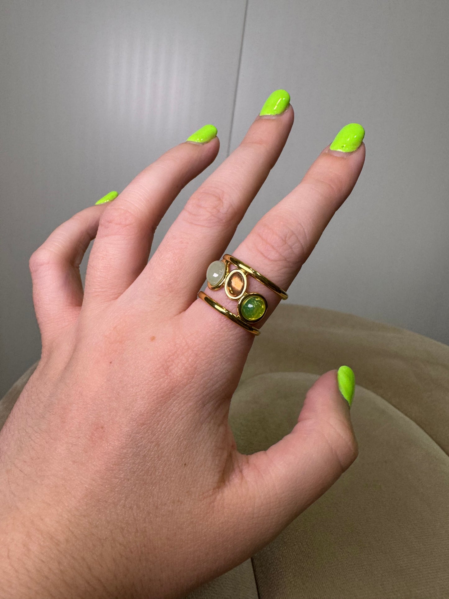 Anillo Stones