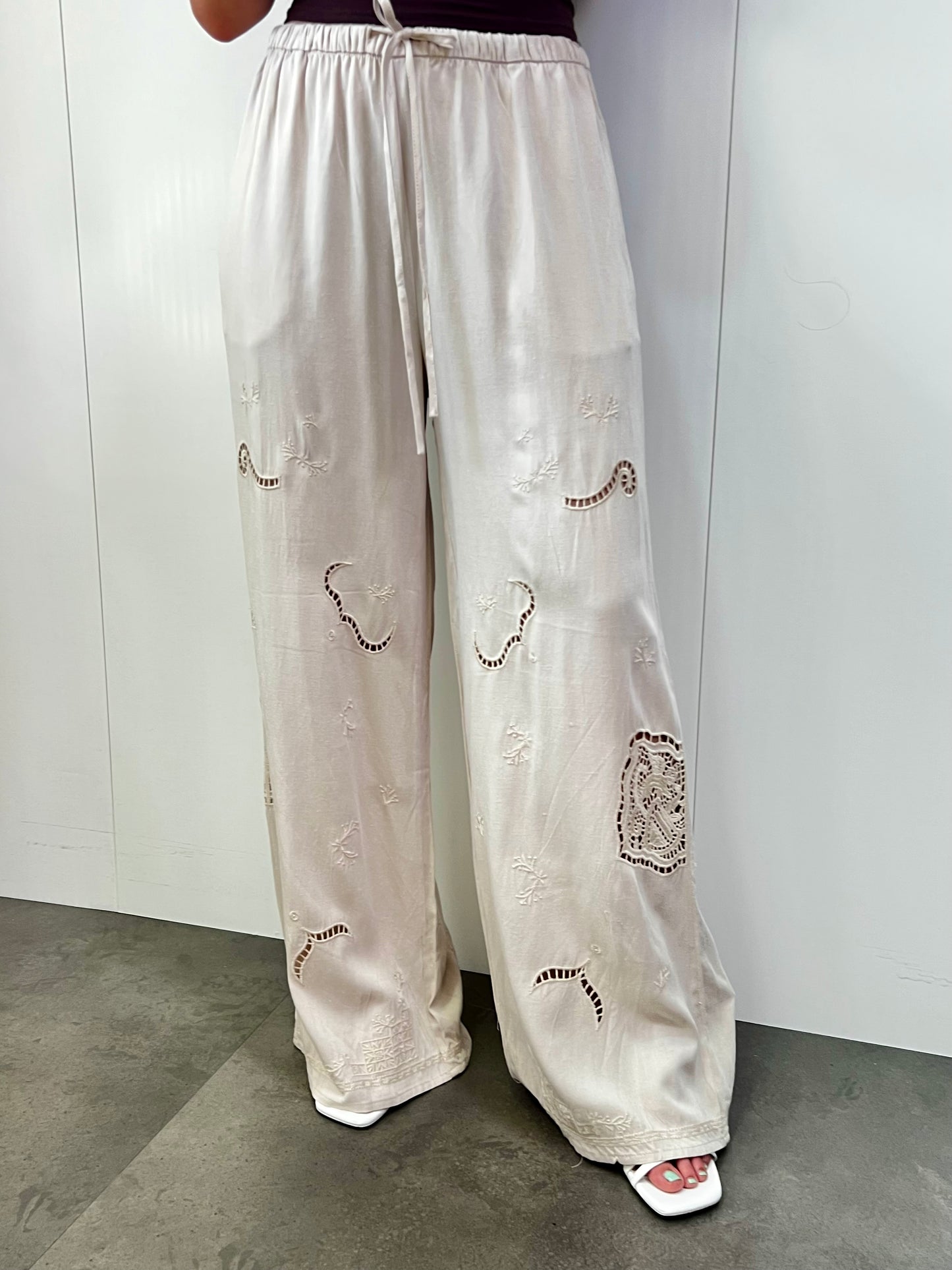 Pantalón Crochet 02