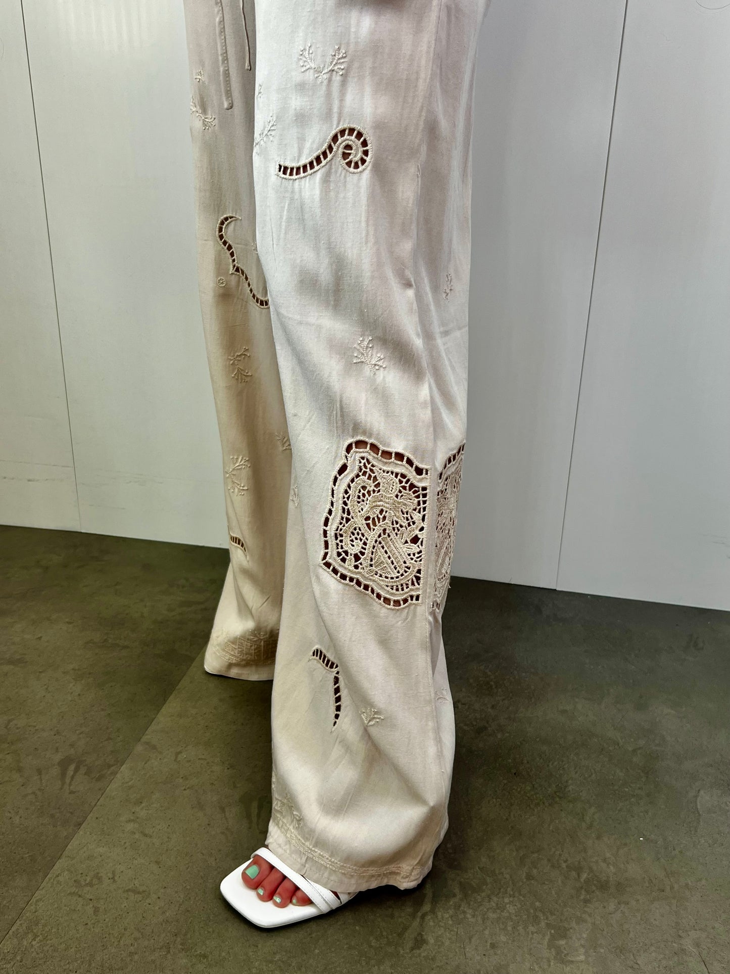 Pantalón Crochet 02