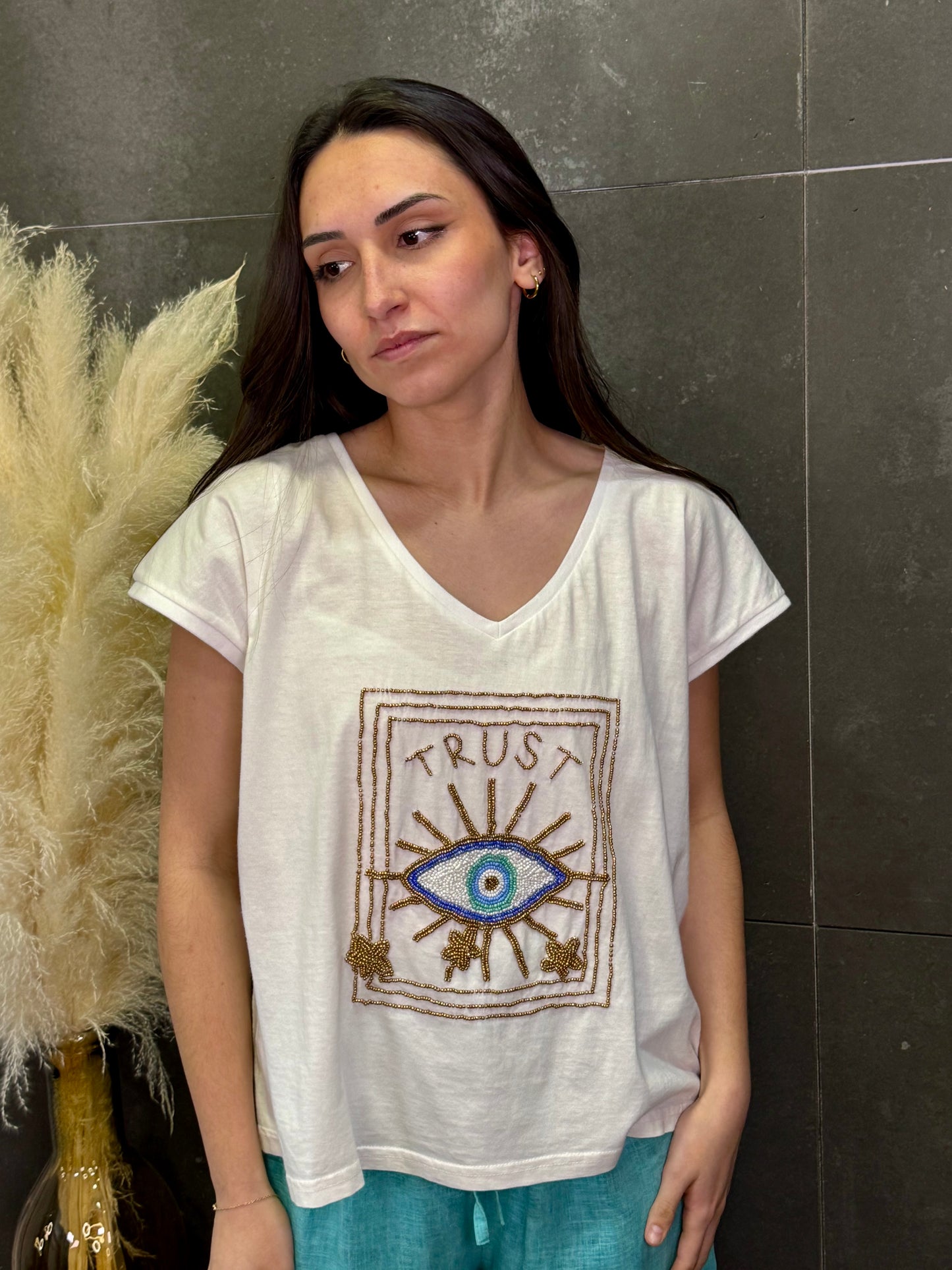 Camiseta Trust blanco