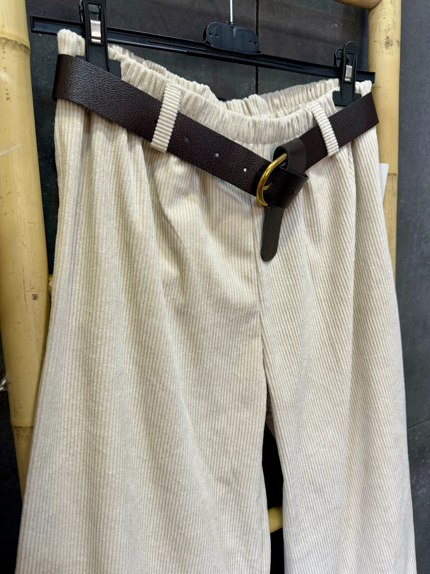 Pantalón Canadá