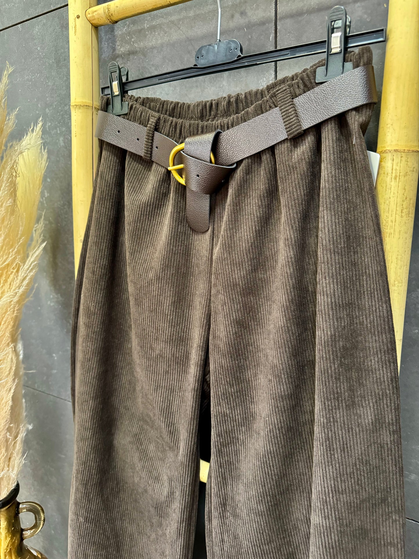 Pantalón Canadá