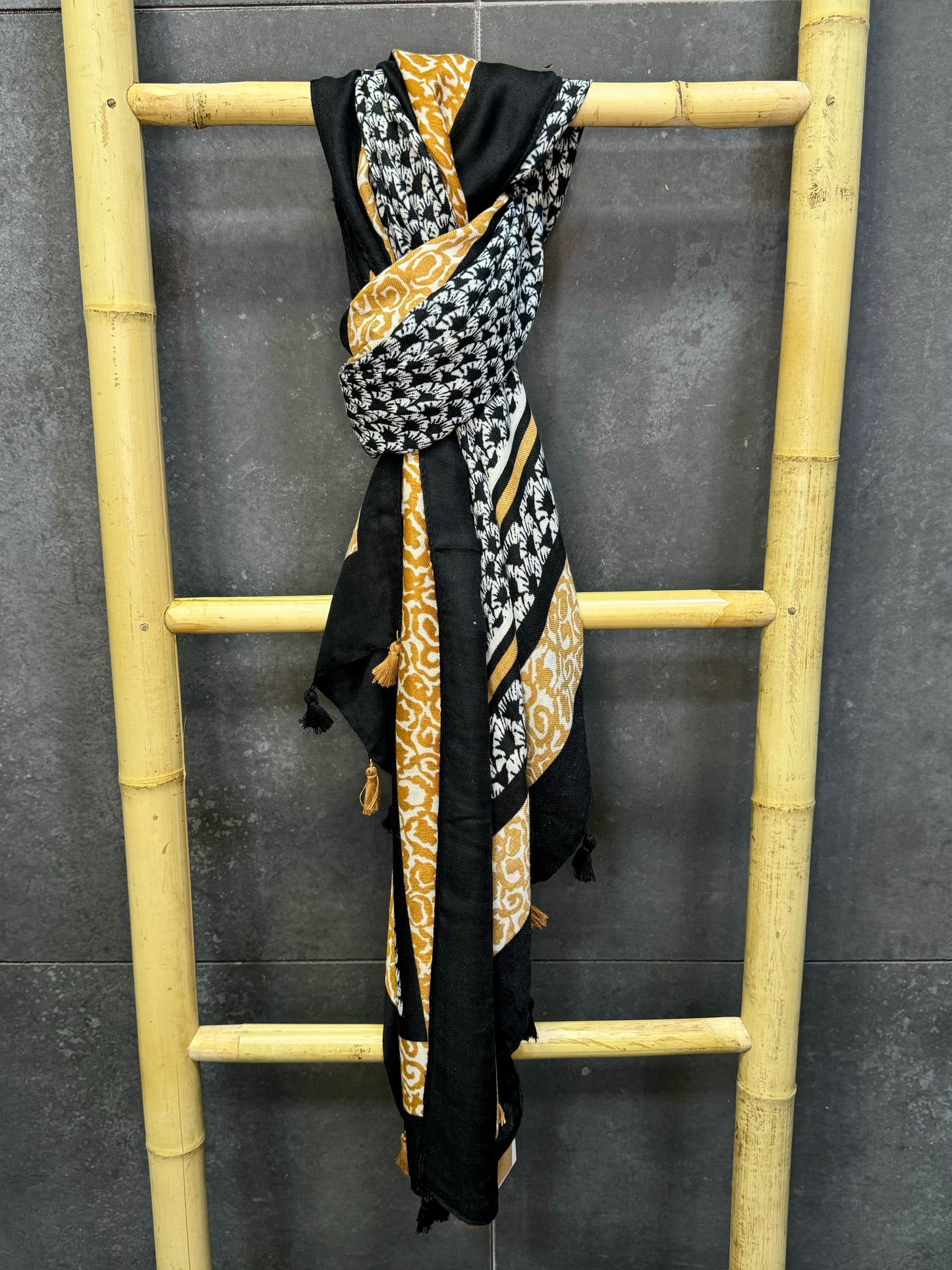 Pañuelo Tribal